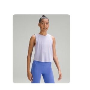 Lululemon sculpted cropped tank. Lightly used size 6